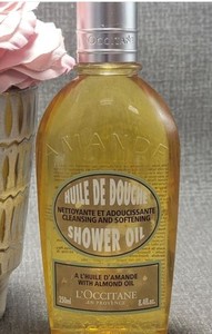 lot 2479 image: Life Douchesse Amande Oil Shower Moisturizing Softening
