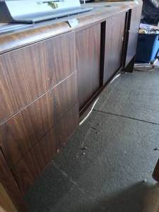 lot 46 image: 5 drawer wooden desk