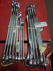 lot 76 image: 2-8 Piece sets of SAE combo wrenches