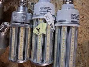 lot 98 image: Set of 3 corn lights