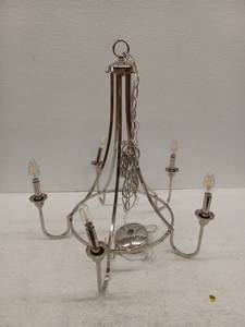 lot 20072 image: Millennium Lighting 5-Light Chandelier