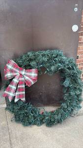 lot 129 image: 36 inch Evergreen Wreath with Red Plaid Bow