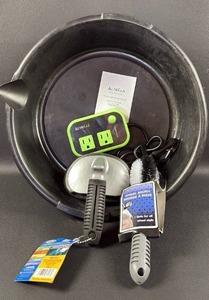 lot 111 image: AutoFad Power Outlet, Automotive Cleaning Tools and 14 inch Diameter Drip Pan with Spout