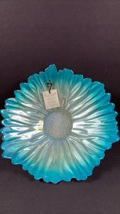 lot 230 image: Akcam Turquoise Glass Daisy Flower Decorative Bowl 11 inch diameter