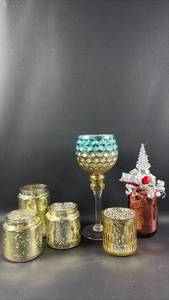 lot 237 image: Mercury Style Decorative Glass Candle Holders and Jars