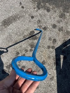 lot 143 image: 36 Steel Hook w Curved Handle - Blue