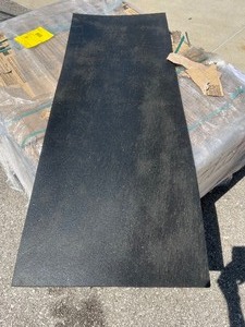 lot 59 image: 1.5ft x 36 x � Heavy Duty Rubber Mat