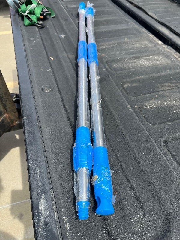 lot 102 image: Bundle of 2 Light Weight Extension Poles - Universal Threaded Tip - Blue & Chrome