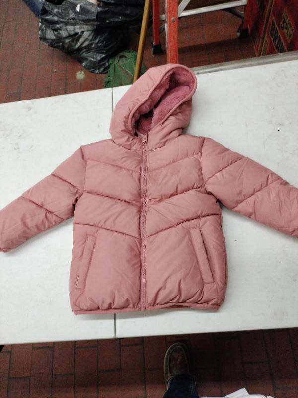 lot 59353 image: Swiss Tech girls puffer jacket - 3T