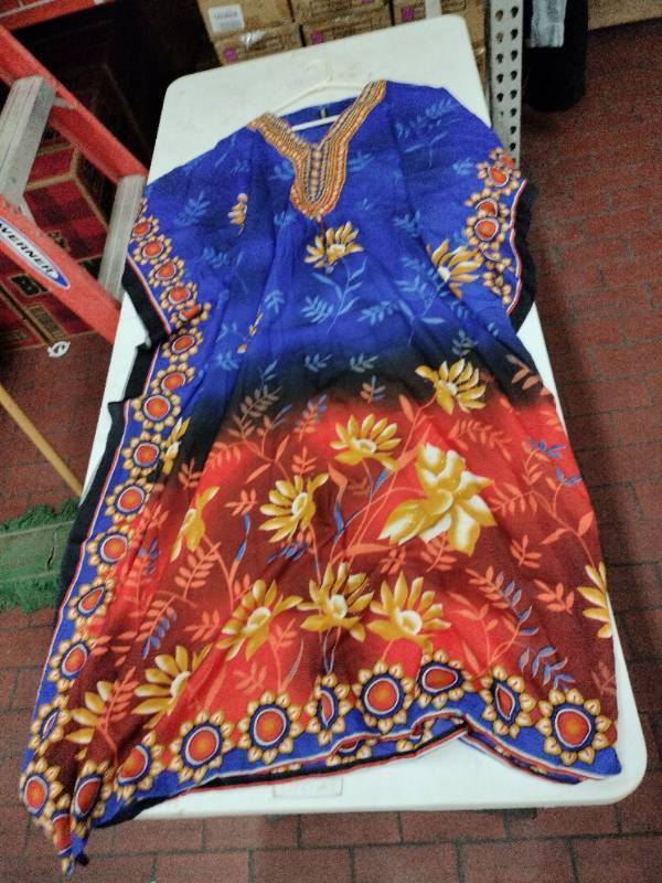 lot 59360 image: True Rock caftan featuring a colorful Aztec floral print