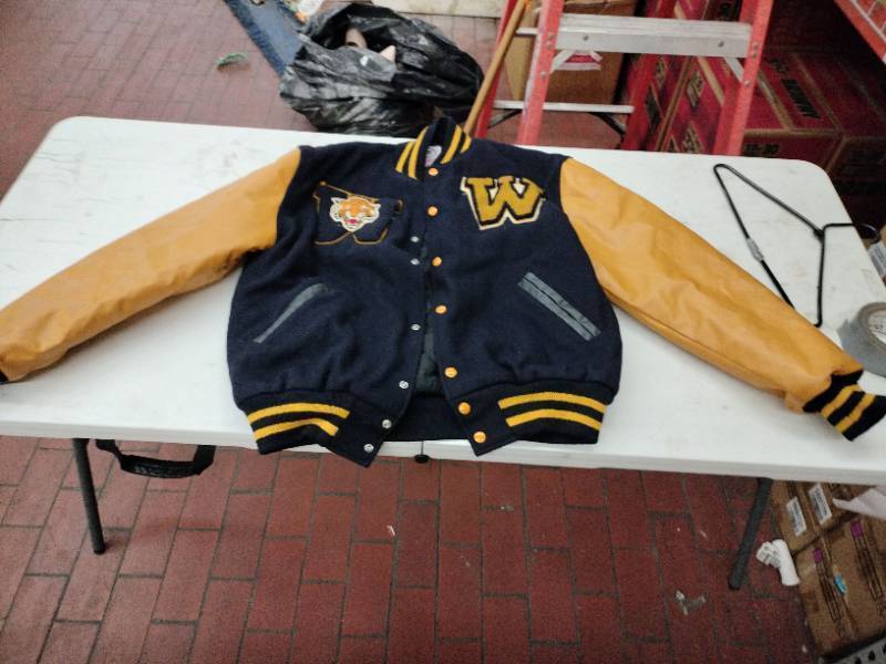 lot 59361 image: Gold and Blue Tigers Letterman Jacket
