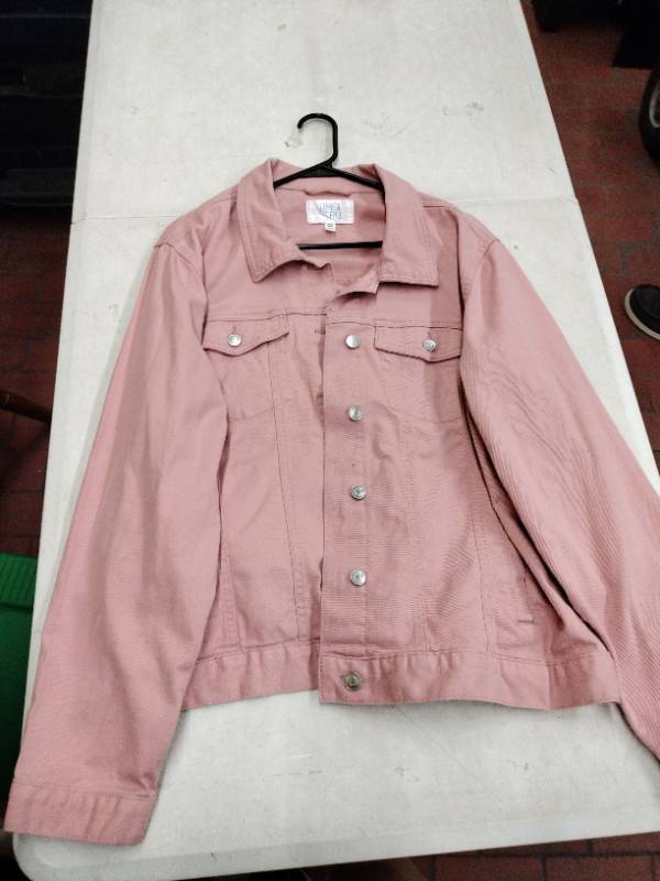 lot 63303 image: Time and Tru womens Pink denim jacket - XXXL