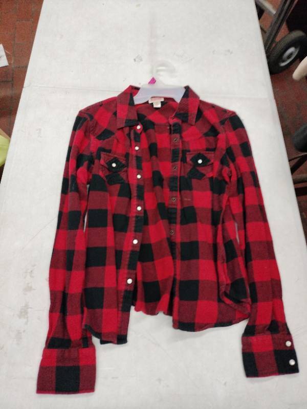 lot 63331 image: Mossimo Supply Co. flannel - L