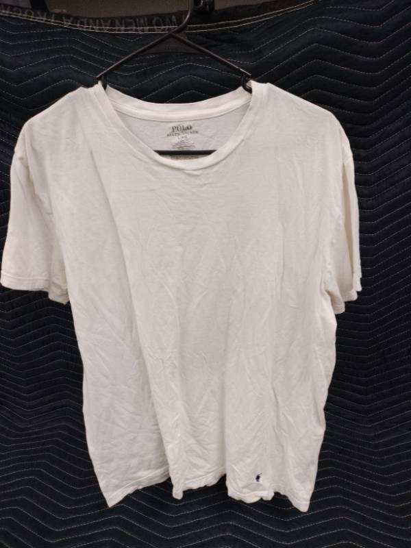 lot 1043 image: Polo Ralph Lauren white cotton crew-neck t-shirt - L