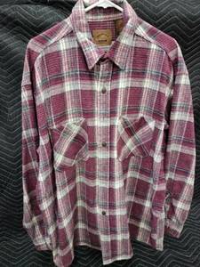 lot 61363 image: St. Johns Bay burgundy and white plaid flannel shirt - XL-Regular