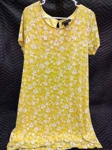 lot 61376 image: Candalite Womens vibrant yellow short-sleeve mini dress - 2X