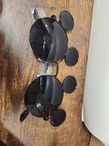 lot 3447 image: Foomegik Round Sunglasses for Adults, Metal Frame UV Protection, 3 Sizes, Fun Theme Park Accessories, Cosplay, Rave, Party & Halloween (Black, L) - Retail $48,893