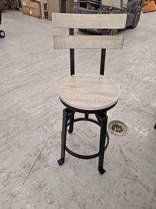 lot 20133 image: 24 Inch Black Metal & Light Wood Swivel Bar Stool