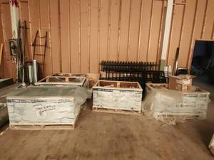 lot 22601 image: Large Lot of Old Country Corners Manufactured Stone Veneer Samples Lot