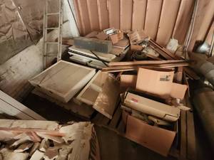 lot 22603 image: Lot of Building Materials & Hardware Components
