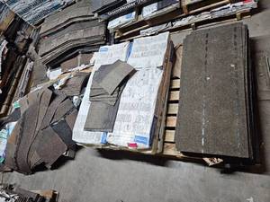 lot 23627 image: GAF Timberline HD Asphalt Roofing Shingles Lot Mixed Colors