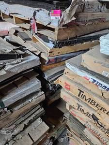 lot 23631 image: Lot Laminated Asphalt Shingles Roofing Materials Mixed