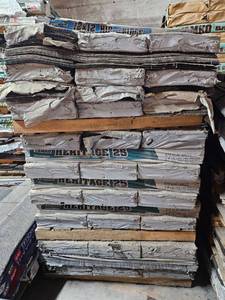 lot 23633 image: Tamko Heritage 25 Laminated Asphalt Shingles Phillipsburg 572 Glac White Lot