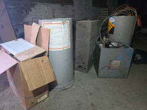 lot 23636 image: hot water heating system components lot with tanks pump and fixtures