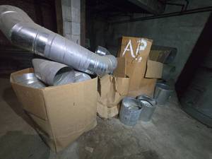 lot 23646 image: HVAC Ductwork Lot Flexible Ducts Connectors Fittings