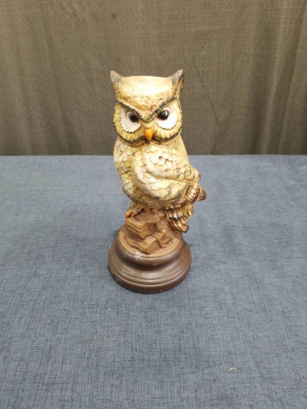 lot 1315 image: Owl Figurine Perched on Branch Base with Open Mouth