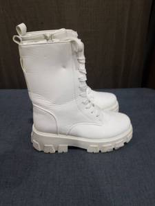 lot 1738 image: OLYVIA-12 Womens Lace-Up Combat Boots Size 6.5