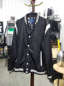 lot 1806 image: Arizona Jean Co Black and White Varsity Jacket Size L