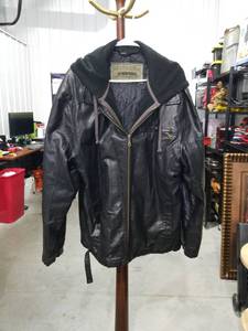 lot 1807 image: Machine Type Field Apparel Jacket XXL Black