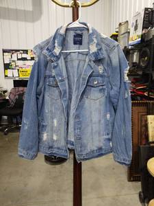 lot 1814 image: Cavalini Denim Collection Distressed Jacket Large