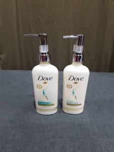 lot 1843 image: Dove Daily Moisture Shampoo and Conditioner Set 250ml 8.11 fl oz