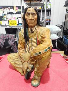 lot 2989 image: Native American Indian Figurine Statue Seated Pose Long Hair