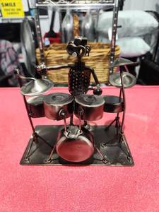 lot 2992 image: Metal Drum Kit Figurine with Drummer Figure