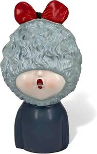 lot 48396 image: Resin Girl Figurine Home Indoor Decor, Modern Artistic Girl Statue for Living Room, Bedroom, Office Desktop, Cabinet & Coffee Bar Decoration (Gray-Haired Girl)