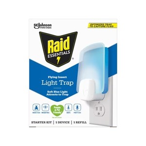 lot 78067 image: Raid Essentials Flying Insect Light Trap Starter Kit, Electric Flying Insect Trap & Refill