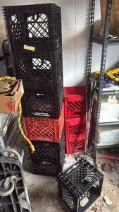 lot 5013 image: Lot of 10 milk crates  - Retail $0