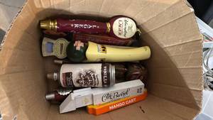 lot 5078 image: Beer tap handles vintage  - Retail $0