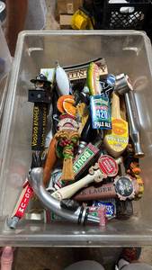 lot 5079 image: Beer tap handles vintage  - Retail $0