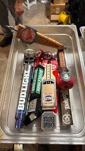 lot 5081 image: Lot of Beer Tap Handles Assorted Brands - Retail $0