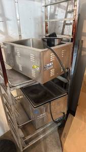 lot 5106 image: Set of 2 cooker warmers - Retail $0