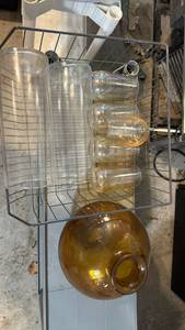 lot 5113 image: Wire Basket Rack with Glassware Set - 8 Pieces - Retail $0