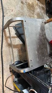 lot 5140 image: Metal table frame  - Retail $0