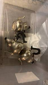lot 5193 image: 3-Piece Bicycle Lamp Set with Brackets - Retail $0