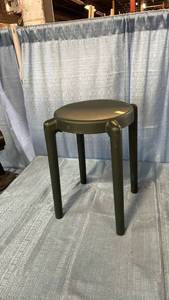 lot 3037 image: Dark Green Round Stool with Four Legs