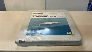 lot 8034 image: Peakform 4 Bi-Fold Table