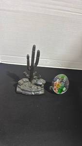 lot 1011 image: Metal Cactus and egg shaped Glass Paperweight